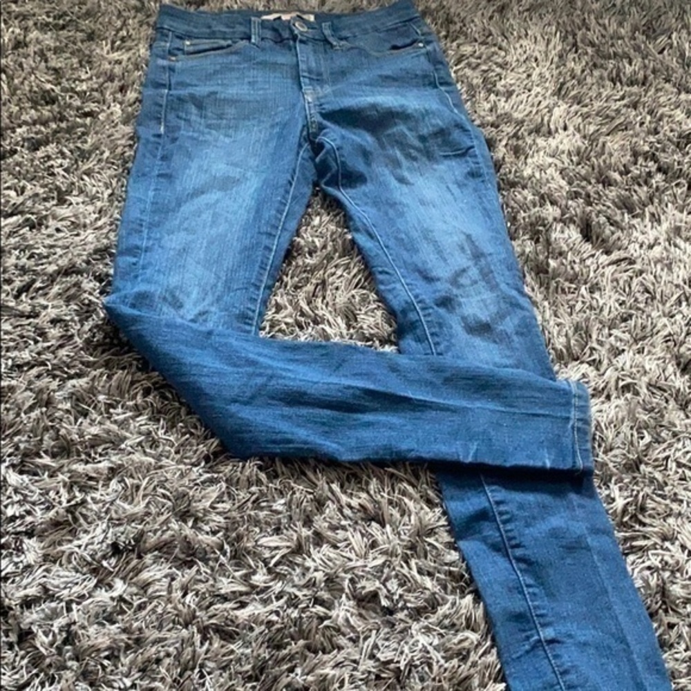 Forever 21 contemporary denim high waisted 24 EUC.